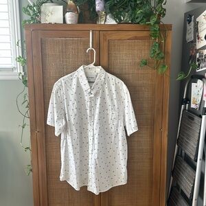 Men’s Short Sleeve Button Down, White, XL Tall, Target brand “Goodfellow & Co”